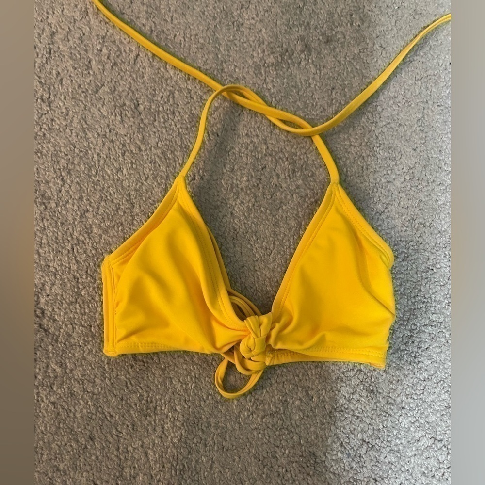 Xhilaration Yellow‎ Bikini Top size Small